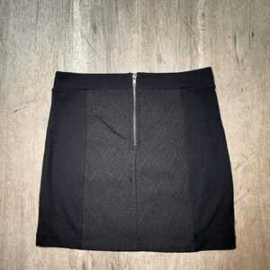 American Eagle black mini skirt with zipper detail Size 4